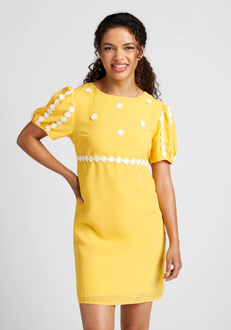 ModCloth Vibrant Yellow with White Daisy – Retro Lace Puffed Sleeve Shift Dress 3 ModCloth Vibrant Yellow with White Daisy – Retro Lace Puffed Sleeve Shift Dress