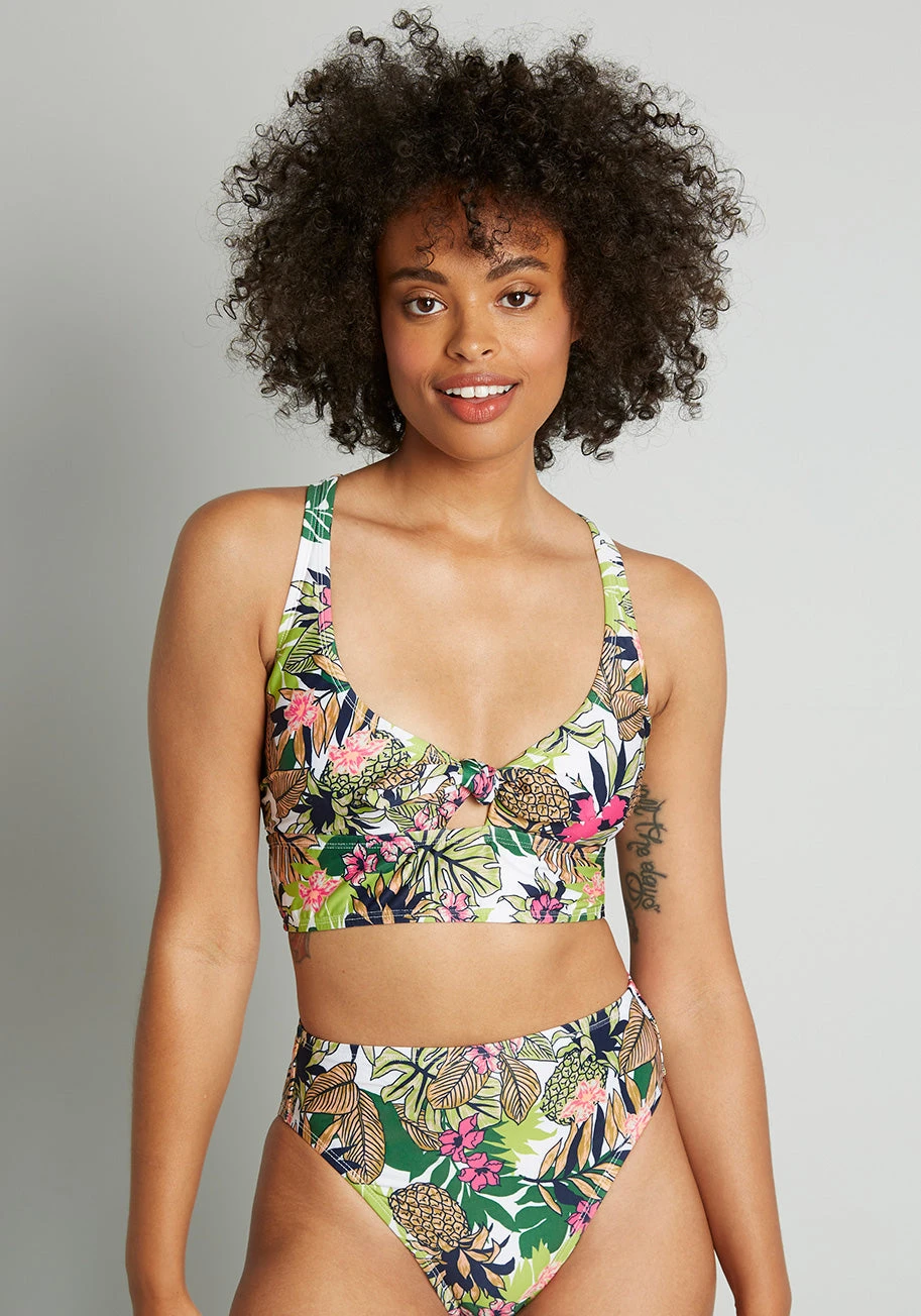 The Annika Crop Bikini Top 3 The Annika Crop Bikini Top