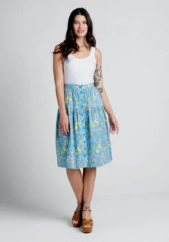 ModCloth Daisies At Nightfall Sea Blue Floral Tiered A-Line Midi Skirt -ModCloth 20000490 p70005 3