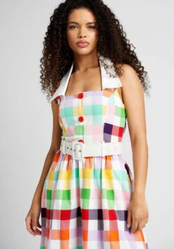 Collectif Rainbow Gingham Plaid Halter Swing Dress – 1940s Hollywood Style with Winged Collar -ModCloth 20003370 rainb 4