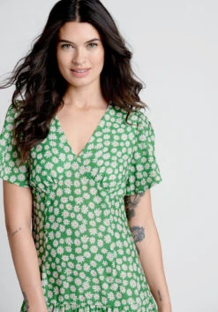 Touch Grass And Smile Midi Dress 9 Touch Grass And Smile Midi Dress -ModCloth 20005241 multi 4