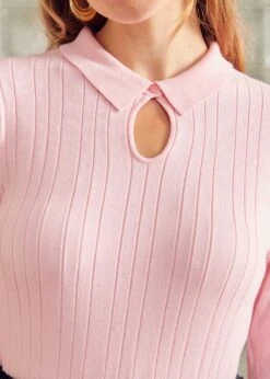 ModCloth Pearly Paradise Pink Keyhole Sweater – Plus Size Delicate Collar Knit Top -ModCloth 2024 09 11ModCloth4059