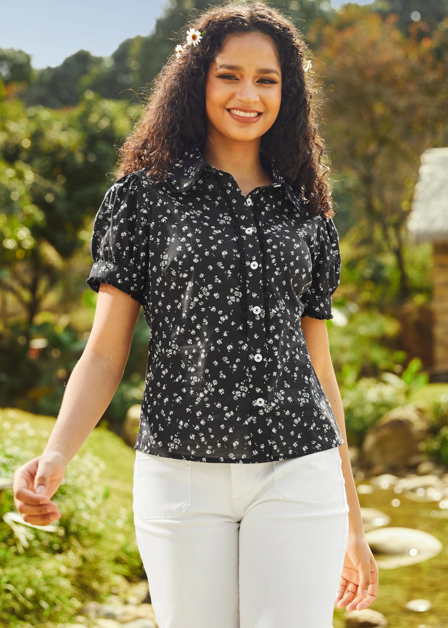 Daydreamer's Delight Black Peter Pan Collar Button-Up Blouse 3 Daydreamer's Delight Black Peter Pan Collar Button-Up Blouse