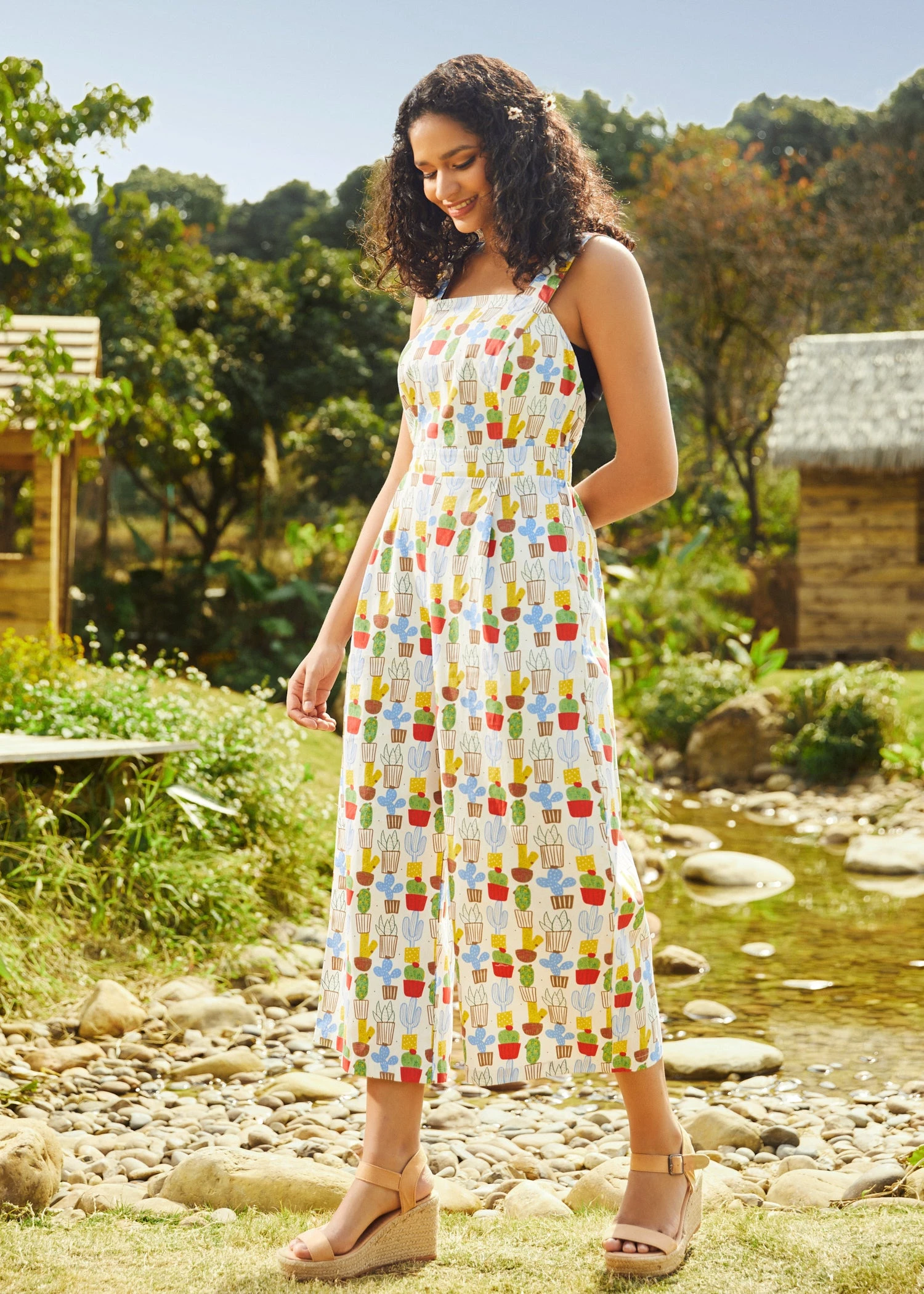 ModCloth Ivory Floral Print – Twist & Shout Series Vintage Overall Dress 5 ModCloth Ivory Floral Print – Twist & Shout Series Vintage Overall Dress - Image 3