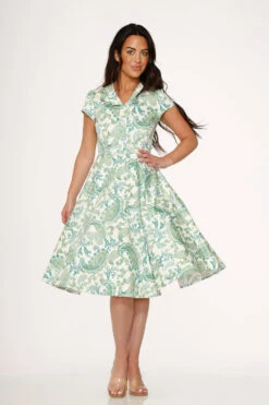 Green Paisley Swing Dress 10 Green Paisley Swing Dress -ModCloth 20550 White Green Swing Dress 10