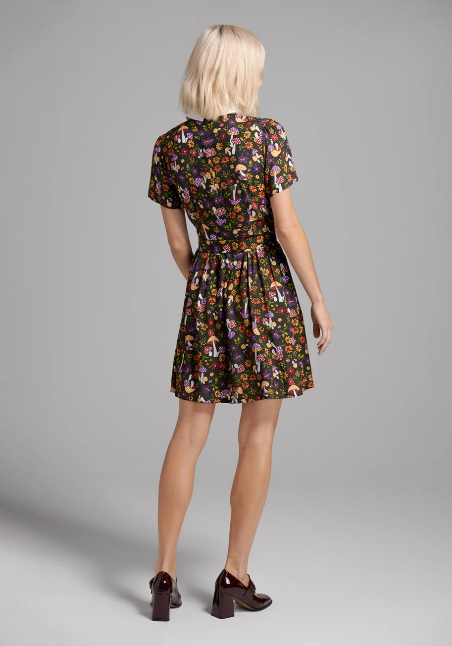 Yes, Darling Moss Green Mushroom Print Fit and Flare Dress – 70s Vintage Mini with Contrast Collar 6 Yes, Darling Moss Green Mushroom Print Fit and Flare Dress – 70s Vintage Mini with Contrast Collar - Image 4