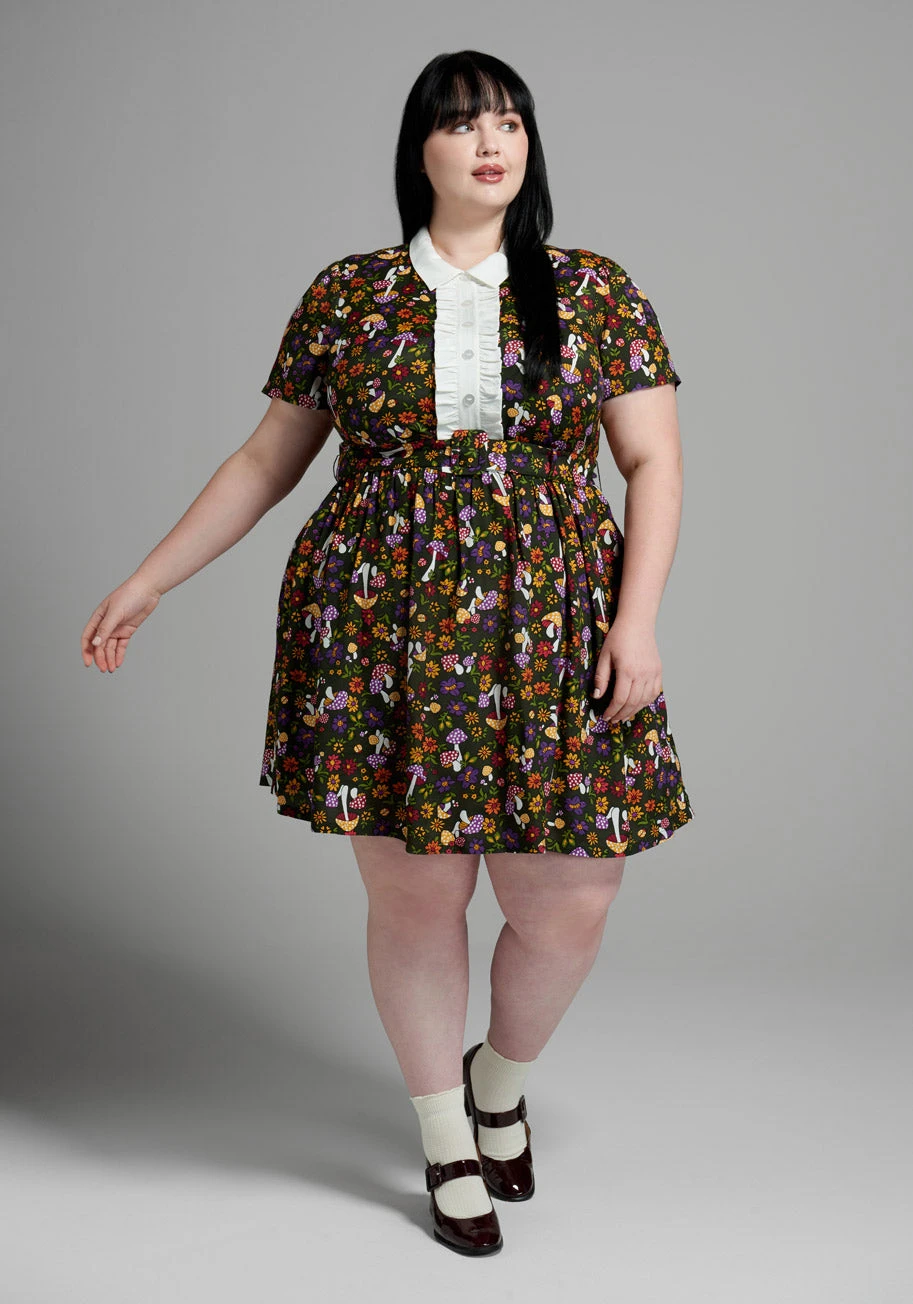 Yes, Darling Moss Green Mushroom Print Fit and Flare Dress – 70s Vintage Mini with Contrast Collar 8 Yes, Darling Moss Green Mushroom Print Fit and Flare Dress – 70s Vintage Mini with Contrast Collar - Image 6