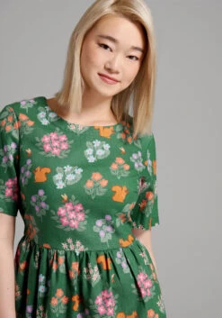 Flower Squirrel A-Line Dress -ModCloth 206244 grn 3
