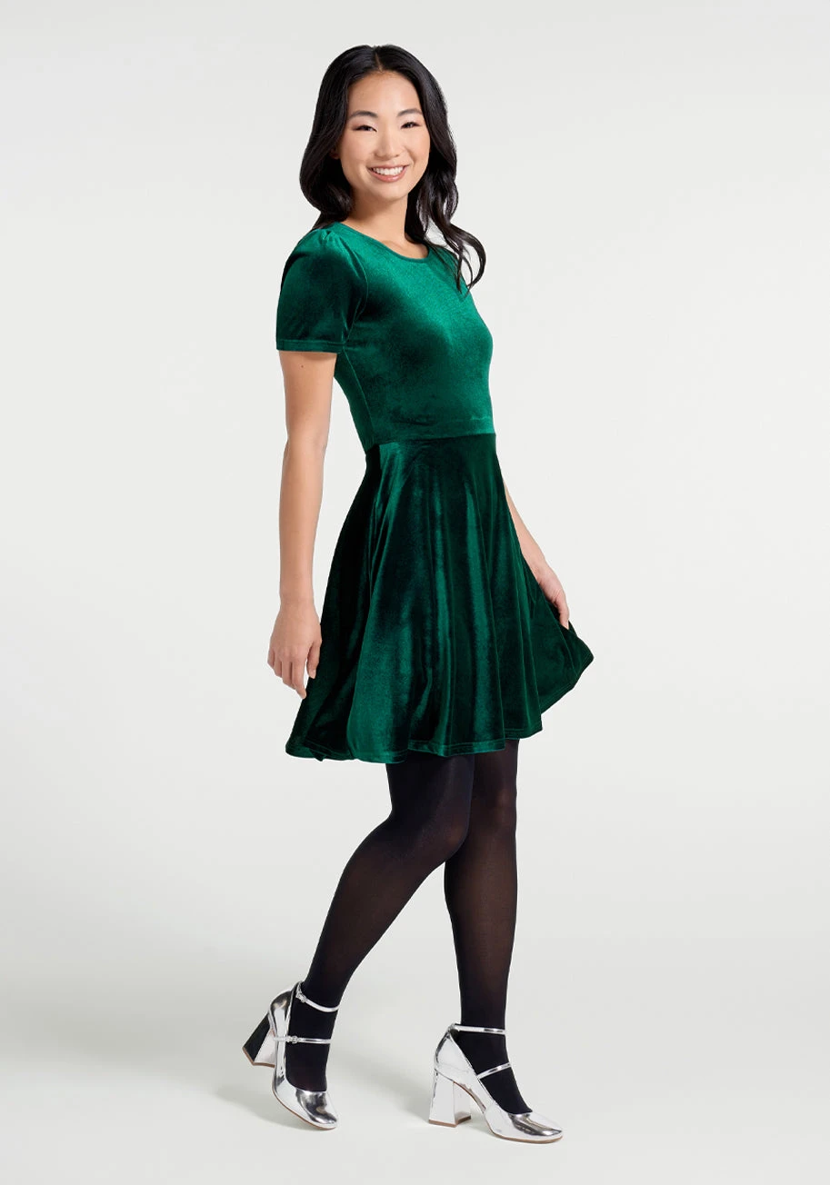 ModCloth Pine Green Velvet Party Favors – Short Puff Sleeve Fit-and-Flare Dress 3 ModCloth Pine Green Velvet Party Favors – Short Puff Sleeve Fit-and-Flare Dress