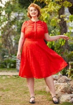 All Around Me Circle Skirt 16 All Around Me Circle Skirt -ModCloth 206777 fiery red heart lace 6