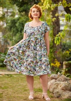 Magical Meadows Floral Fit and Flare Shirt Dress - Short Sleeve Sweetheart Neck with Pockets 21 Magical Meadows Floral Fit and Flare Shirt Dress - Short Sleeve Sweetheart Neck with Pockets -ModCloth 206847 magic medow 8