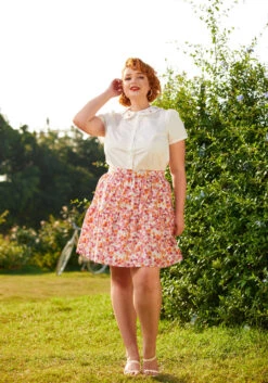 Dolls On Parade Berry Blooms Floral – Tiered Ruffle High-Waisted A-Line Skirt 15 Dolls On Parade Berry Blooms Floral – Tiered Ruffle High-Waisted A-Line Skirt -ModCloth 206850 berry blooms 6