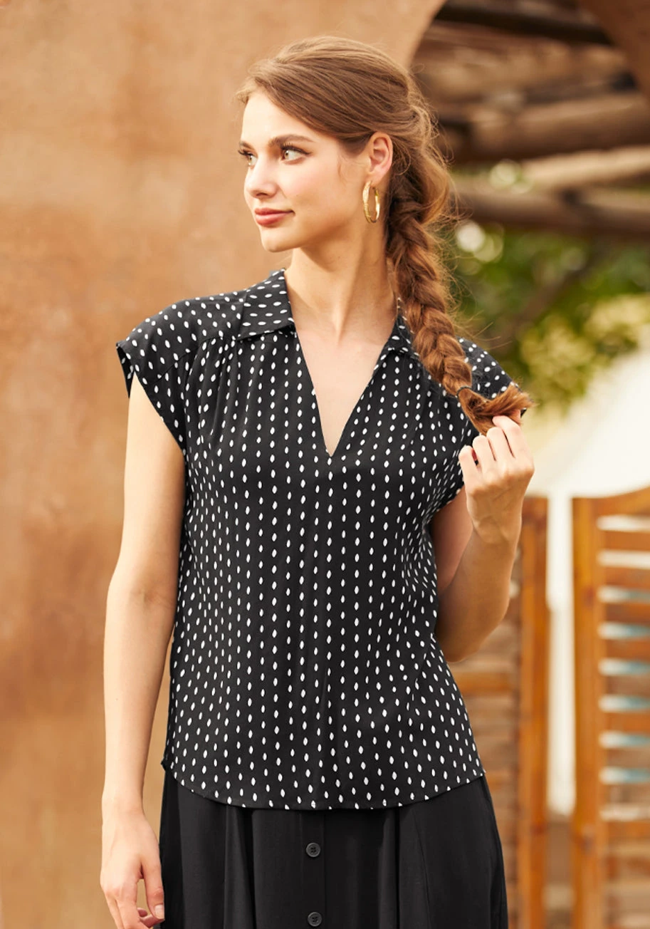 ModCloth Glad You Collared Black V-Neck Blouse – Plus Size Extended Shoulder Top 4 ModCloth Glad You Collared Black V-Neck Blouse – Plus Size Extended Shoulder Top - Image 2