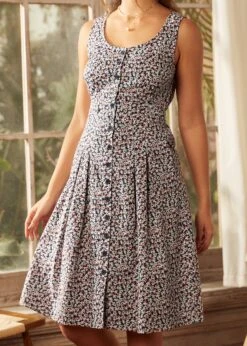 Seeking Out Sunshine Fit And Flare Dress 15 Seeking Out Sunshine Fit And Flare Dress -ModCloth 207335 NVYFL 6