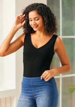 Gathered 'Round Tank Top -ModCloth 207370 blk 2
