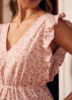 Weekday Whimsy Top 13 Weekday Whimsy Top -ModCloth 207396 STRAWBERRY HP 6