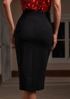 Speakeasy Soirée Navy Floral High-Waisted Pencil Skirt – Plus Size Button Accent Ponte Knit 10 Speakeasy Soirée Navy Floral High-Waisted Pencil Skirt – Plus Size Button Accent Ponte Knit -ModCloth 207539 BLK 3