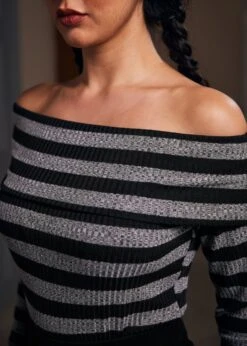 Whimsy In The Woods Top -ModCloth 207548 BLK GRYST 7