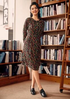 ModCloth Autumn Vintage Vibes Color Pencil Print Empire Waist Midi Dress 11 ModCloth Autumn Vintage Vibes Color Pencil Print Empire Waist Midi Dress -ModCloth 207571 BOOKSHELF 2
