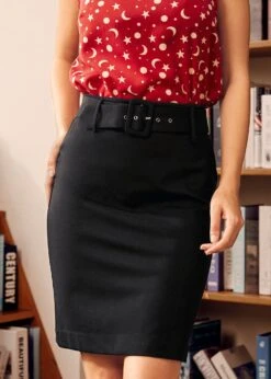 Cozy By The Fireside Pencil Skirt -ModCloth 207597 BLK 4