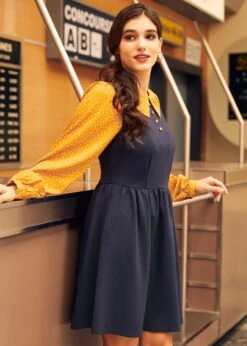 Doo-Wop Daydreamer Contrast Dress 10 Doo-Wop Daydreamer Contrast Dress -ModCloth 207635 NAVandGold 4