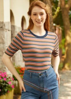 Doo-Wop Dazzler Scoopneck Tee