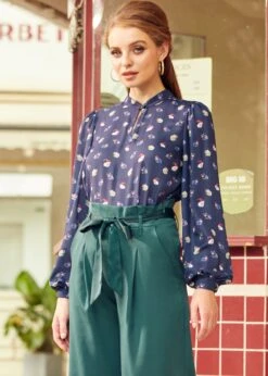 Vintage Vogue Cat Print Puff Shoulder Blouse – Plus Size ModCloth Woven Top -ModCloth 207748 CAT 2