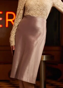 A Little Love Bias Midi Skirt 9 A Little Love Bias Midi Skirt -ModCloth 207773 DUSTYROSE 2