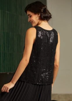 ModCloth Classic Cutie Double V-Neck Tank Top in Classic Noir – Woven Plus Size Sleeveless Top 9 ModCloth Classic Cutie Double V-Neck Tank Top in Classic Noir – Woven Plus Size Sleeveless Top -ModCloth 207782 BLK 3