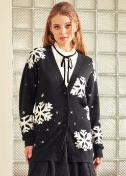 Whispers of Winter Black & White Snowflake Cardigan – V-Neck Button-Up Knit with Pockets -ModCloth 207854 BLK 4