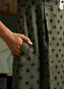 ModCloth Pretty At The Pumpkin Patch Purple Floral Shirtwaist Midi Dress with Pockets 11 ModCloth Pretty At The Pumpkin Patch Purple Floral Shirtwaist Midi Dress with Pockets -ModCloth 207903 Green 7