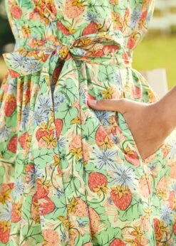 Vibrant Charm Faux-Wrap Dress -ModCloth 208070 GRNREDRUSTBLUESAGE 7