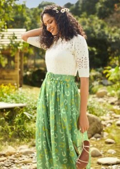 A Dash Of Darling Short Sleeve Pullover Sweater 11 A Dash Of Darling Short Sleeve Pullover Sweater -ModCloth 208077 WHI HP 2