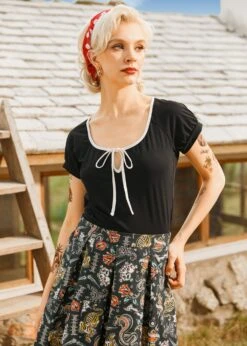 Bowtiful Moments Top