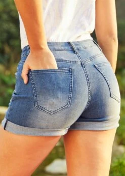 Old School Cool Roll-Cuffed Shorts