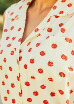 Gala Glitter Sleeveless Blouse -ModCloth 208211 MINISTRAWBERRY 7