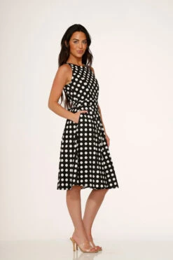Black & White Polka Dot Swing Dress -ModCloth 21923 Black White Polka Dot Dress 6
