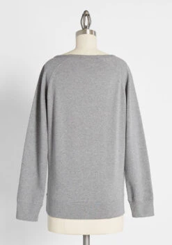 Christmas Confidential Santa Graphic Sweatshirt – Heather Grey Scoop Neck Holiday Pullover 7 Christmas Confidential Santa Graphic Sweatshirt – Heather Grey Scoop Neck Holiday Pullover -ModCloth 2869a583c78cc122a96bb5a45c06f32f