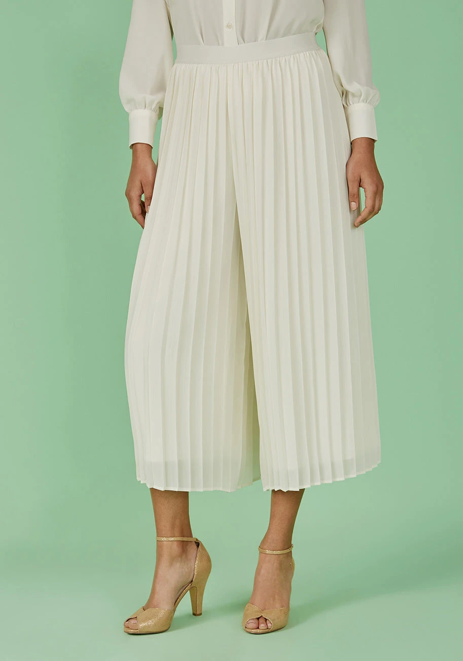 ModCloth To Have And To Haute White Accordion Pleated Cropped Bridal Pants 3 ModCloth To Have And To Haute White Accordion Pleated Cropped Bridal Pants