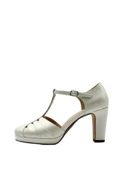 Francine T-Strap Heels -ModCloth 2 5a99eaa7 2daa 4aac b06a f908769cbd33