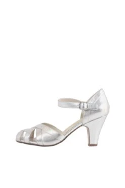 Sammy Enchanting Vintage Heels -ModCloth 4 2b7c8afe ef82 4b4a 8107 f8bb012a3b52