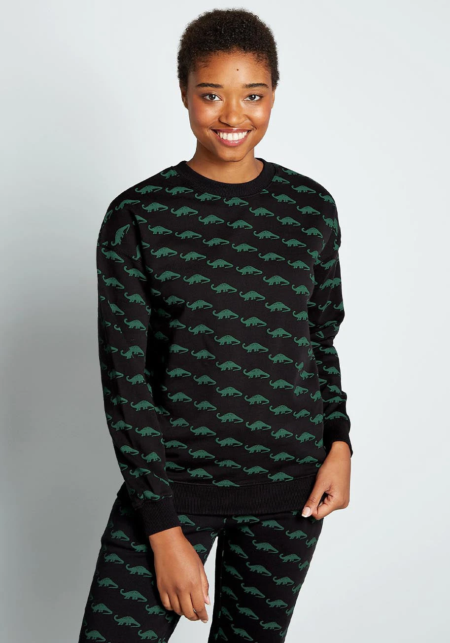 Sugarhill Brighton Little Bronto Babies Black Sweatshirt – Green Dinosaur Print Organic Cotton Pullover 3 Sugarhill Brighton Little Bronto Babies Black Sweatshirt – Green Dinosaur Print Organic Cotton Pullover