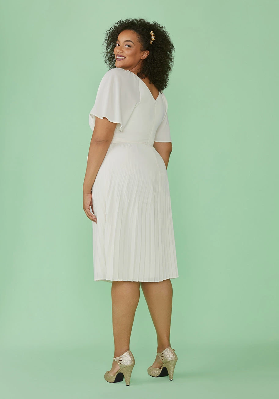 ModCloth White Pleated Elevated In Love – Flutter Sleeve A-Line Midi Dress 12 ModCloth White Pleated Elevated In Love – Flutter Sleeve A-Line Midi Dress - Image 10
