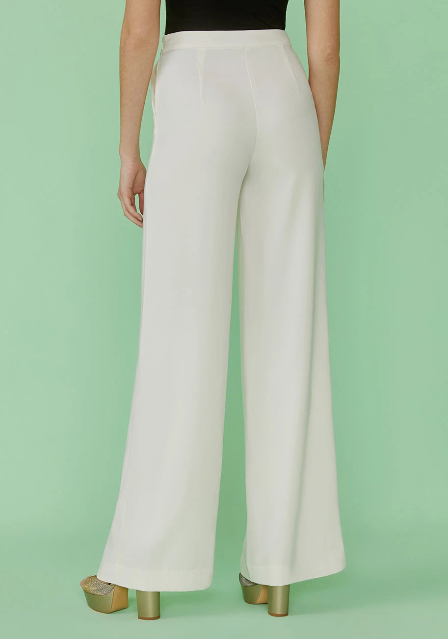 Here Comes The Stride Pants 4 Here Comes The Stride Pants - Image 2