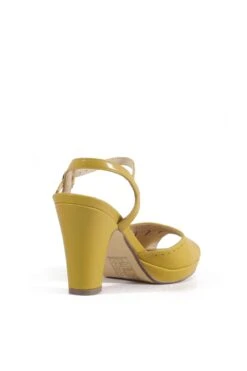 Aria Retro Heels -ModCloth ARIA MUSTARD 1 ce654f41 6e8a 415f 8b90 2d2b14ef0a7c
