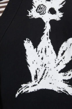 Black Friday Monochrome Black Kitty Intarsia – Boxy Relaxed Fit Button-Front Cardigan -ModCloth BGFX179 001 6