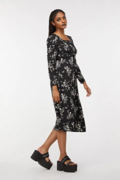 Garden Skelly Dress -ModCloth DGFU430105 001 5