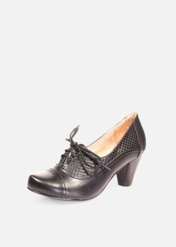 Maytal Retro Heels -ModCloth MAYTAL BLACK 1 164505a0 cee2 409f a9c0 d673da9b3e54