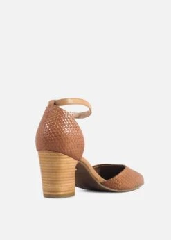 Chelsea Crew Miracle Woven Leather Block Heels – Pointy Toe Vintage Style Pumps 28 Chelsea Crew Miracle Woven Leather Block Heels – Pointy Toe Vintage Style Pumps -ModCloth MIRACLE LEA CCBL TAN 03 1 d5edf772 e3ac 4d9d a448 e1445cc8a3e7