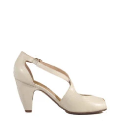 Natasha Retro Heels -ModCloth NATASHA BONE 1 e5524502 de41 4f4d 99e0 7369b18375ec 1